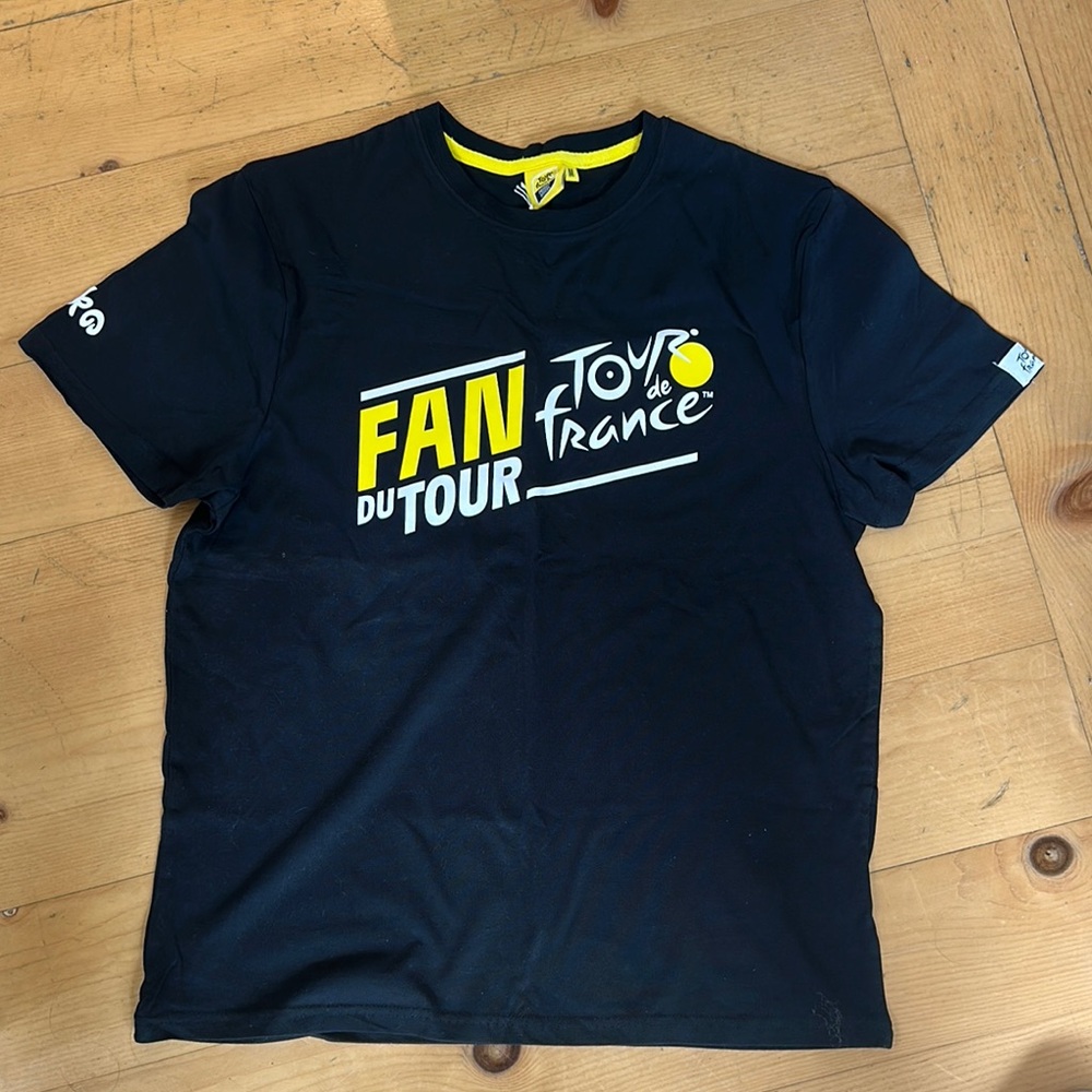 🔲Adult Black T-Shirt purchased in Italy during the Tour de France, 2024. 🇮🇹